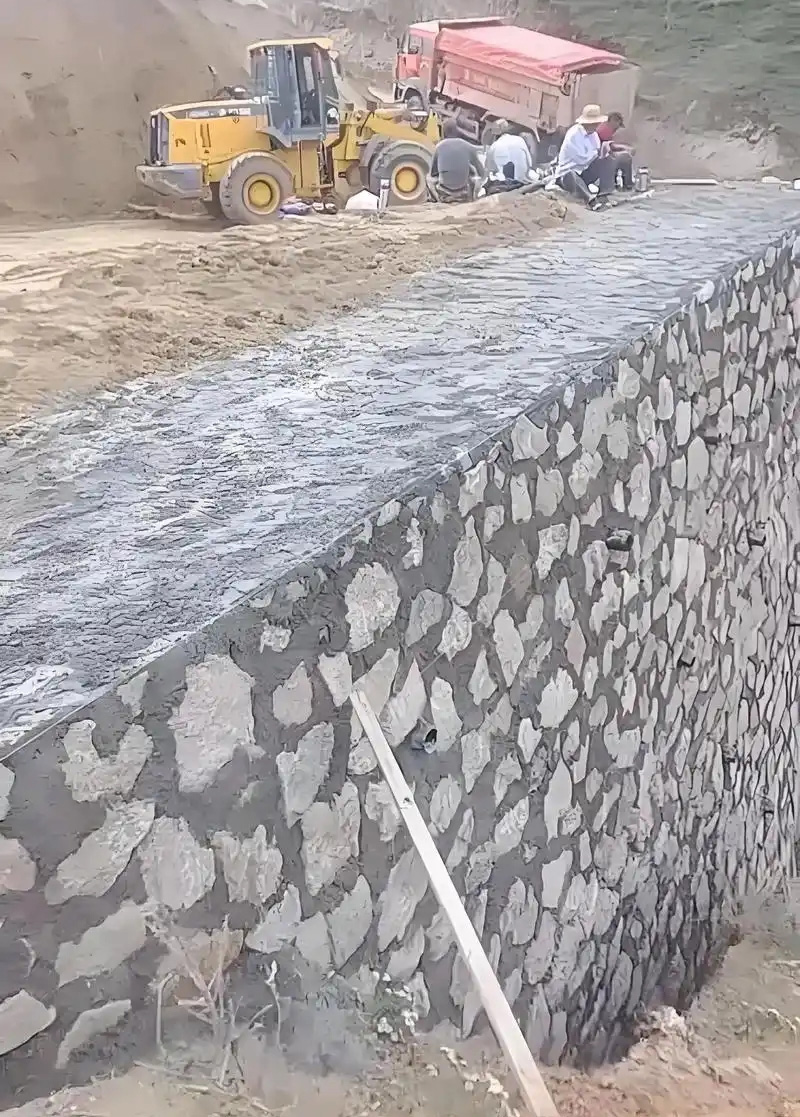 芜湖马塘区边坡加固
